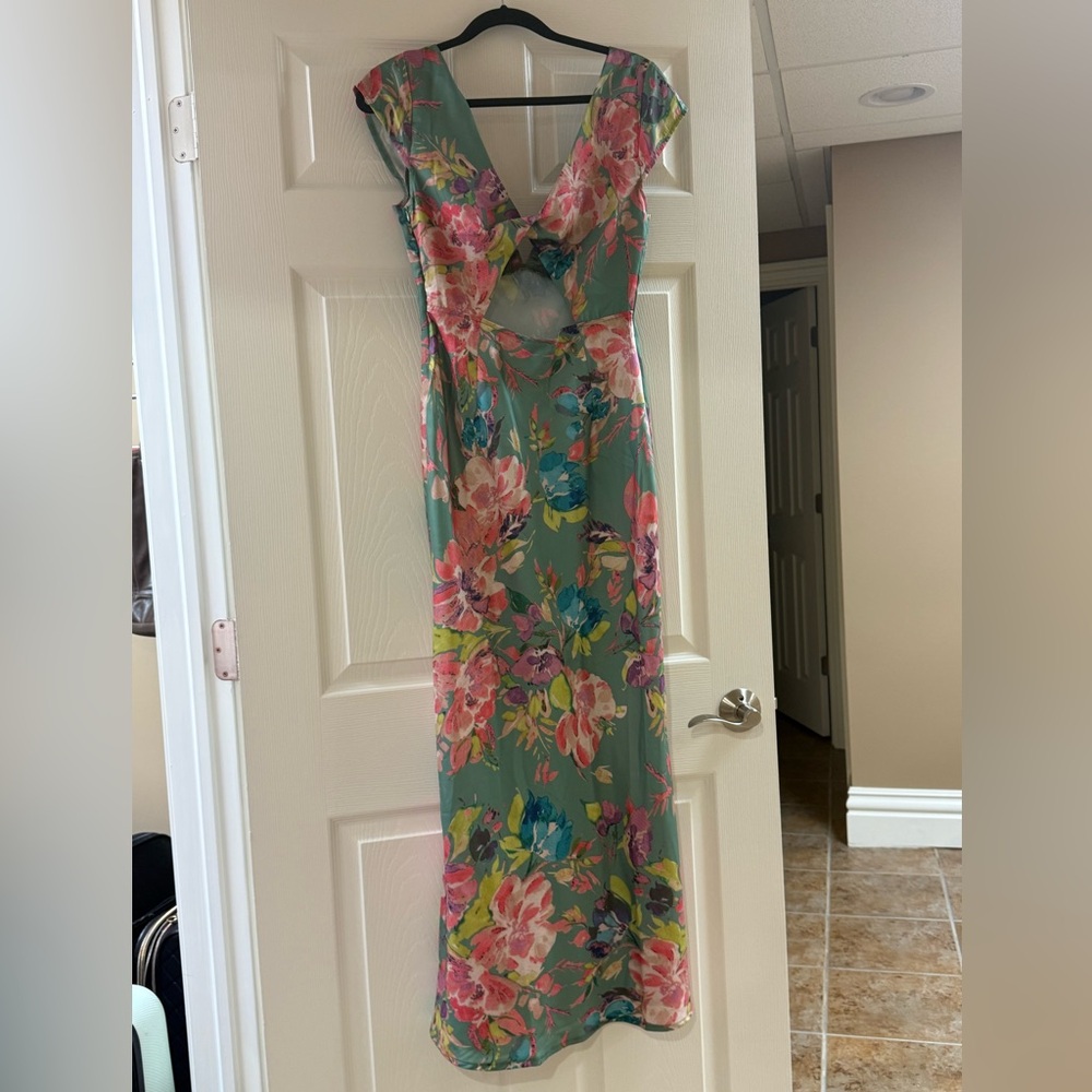 Floral Satin Dress - Picture 5 of 6